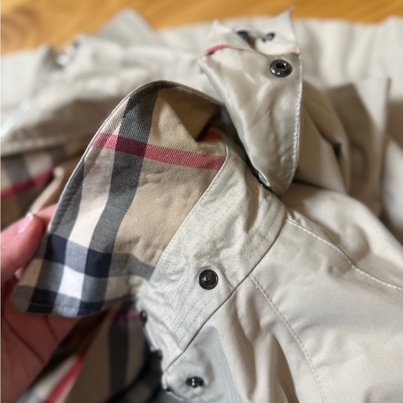Authentic Burberry London Trench Coat Hooded Nova Check Lining Size 2R Vintage - Picture 12 of 13